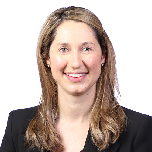 Dr Madeleine Strach